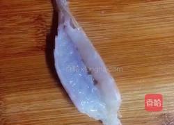 蒜香开背粉丝虾的做法图解2