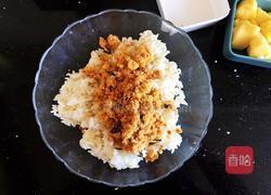 肉松胚芽米爆浆饭团的做法图解3