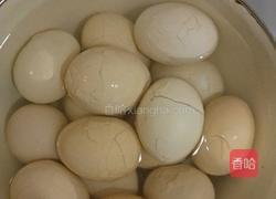 卢水煮蛋的做法图解1