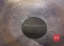 腊肠炒豆芽的做法图解4