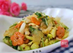 银耳拌黄瓜的做法图解1