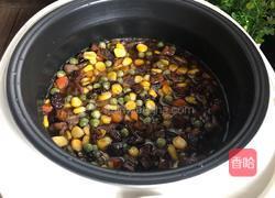 腊肉焖糯米粉的做法图解10