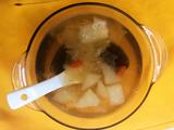 银耳红枣枸杞养颜汤