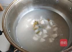 燕麦雪梨糯米粥的做法图解7