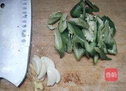洋葱炒鸡蛋的做法图解3