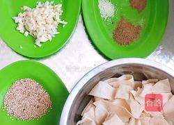 香辣蛋白肉的做法图解1