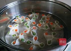  花开四季 蔬菜虾仁蒸饺的做法图解12