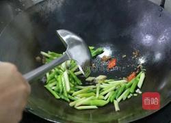 应季香草蟹钳芦笋的做法图解1