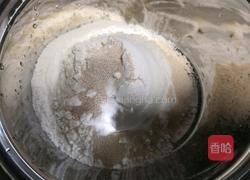 红枣发糕的做法图解1