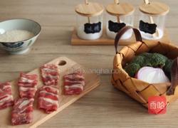 轻松解救没食欲的蜜汁好吃肥牛饭的做法图解1