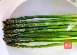 里脊肉炒芦笋的做法图解3