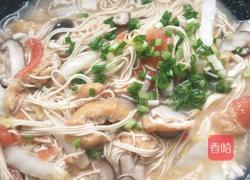 香菇鸡白菜蛋面的做法图解7
