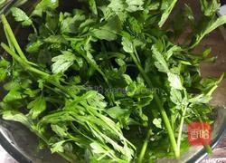 野芹菜叶豆腐汤的做法图解3