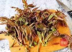 香椿炒豆干的做法图解1