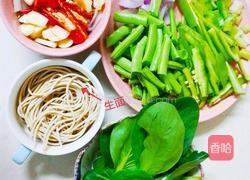 豆角焖面的做法图解1