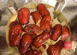 红枣桂圆银耳羹（养颜汤）的做法图解4