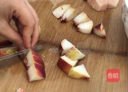 油桃胭脂红沙拉的做法图解3