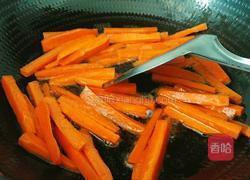 胡萝卜炒土豆的做法图解5