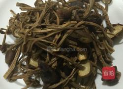 茶树菇焖鸡肉的做法图解2