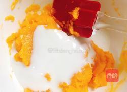 酸奶味卡仕达注心古早蛋糕的做法图解4