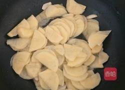 土豆辣椒的做法图解5
