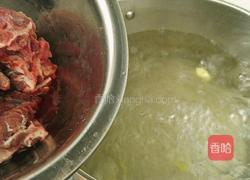 木耳豆腐番茄牛骨汤的做法图解5