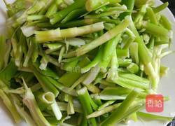 野竹笋炒肉的做法图解2