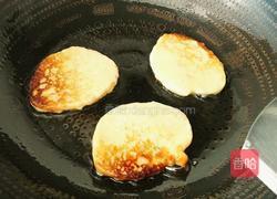 牛奶米饭煎饼的做法图解10