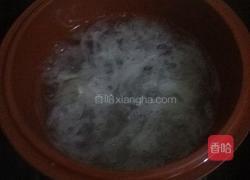 冰糖燕窝的做法图解3