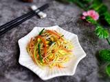 凉拌黄豆芽