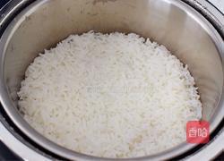 K丅猫米饭鸡排汉堡的做法图解13