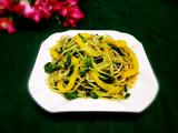 炝拌黑豆苗