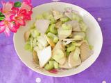 芋头炒芹菜