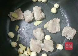 双米莲子排骨粥 (宝宝辅食）的做法图解5
