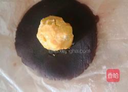 蛋黄酥的做法图解8