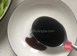 凉拌手撕蒜苔的做法图解4