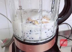 黑玉米核桃牛奶饮的做法图解7