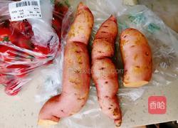 一看就会香喷喷的微波炉烤红薯的做法图解1