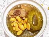 苦瓜排骨黄豆汤