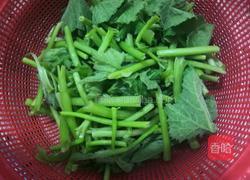南瓜叶炒鸡蛋的做法图解2