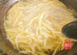 呛土豆丝的做法图解1
