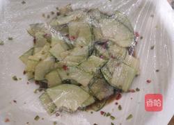 凉拌农家水瓜的做法图解12