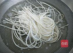 酸汤面的做法图解2