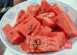 西瓜汁冷饮的做法图解1