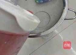 西瓜汁冷饮的做法图解5