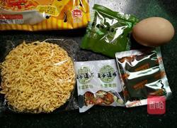 鸡蛋芝士拉面的做法图解2