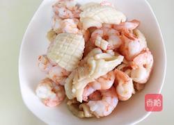 芒果鲜虾炒鱿鱼的做法图解9
