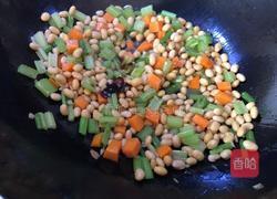 黄豆炒芹菜的做法图解10