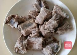 红枣莲藕排骨汤的做法图解3