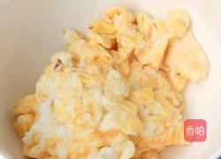 老黄瓜炒鸡蛋的做法图解3